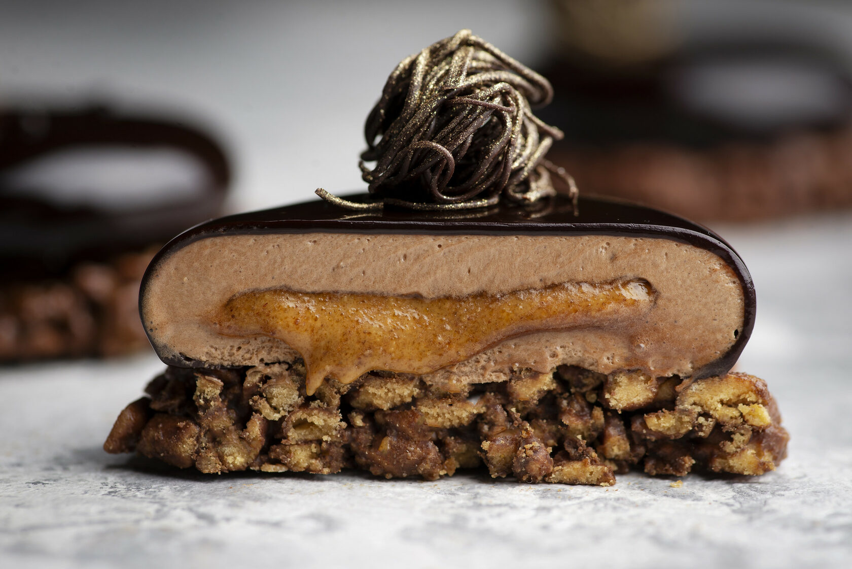 photo of hazelnut tartlet cross section