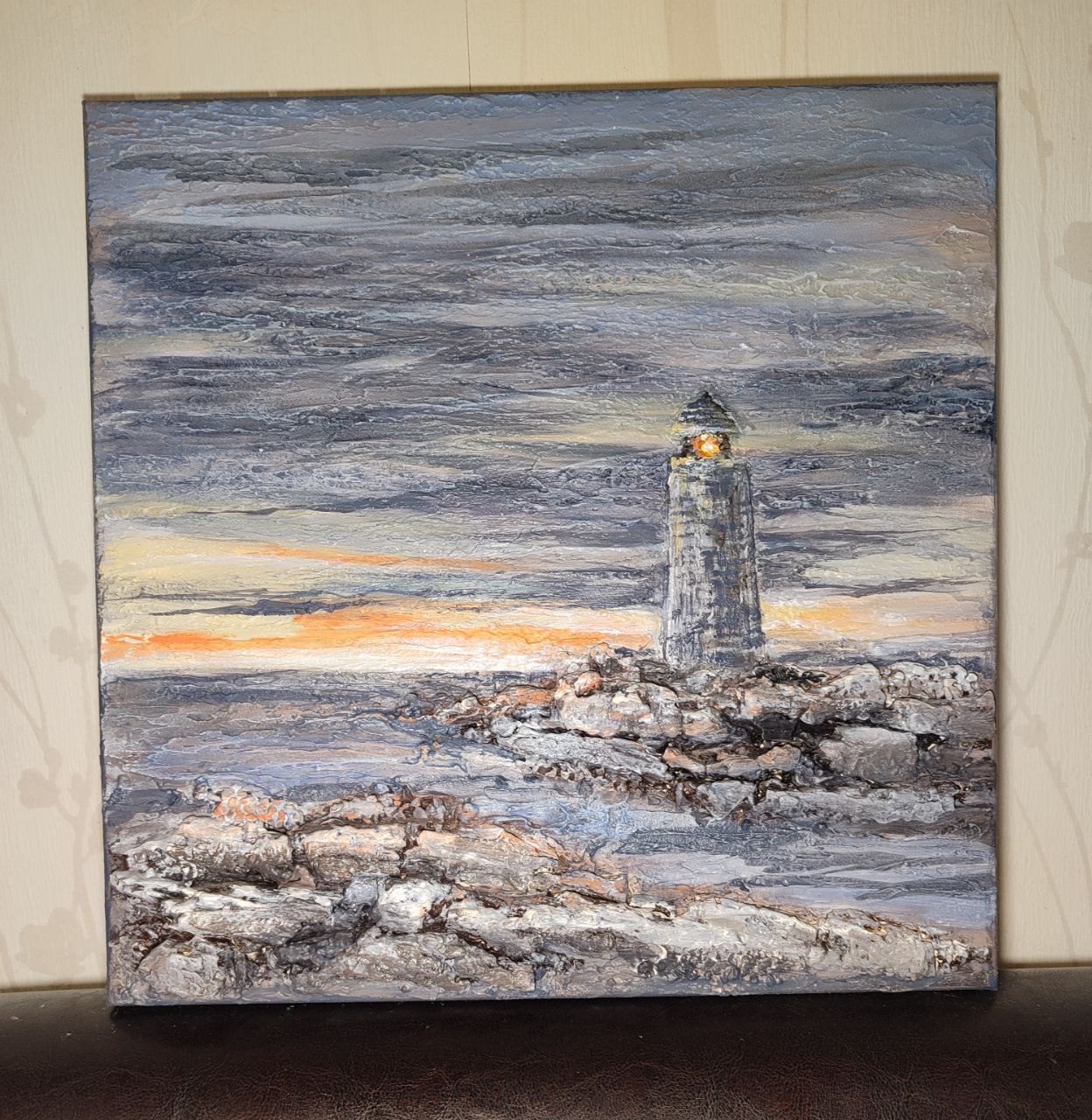 Работа ученицы: Маяк после перекраски
