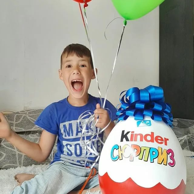 самый большой киндер сюрприз. киндер большой на пасху. большой киндер ростов. большой киндер ростов. большой киндер ростов.