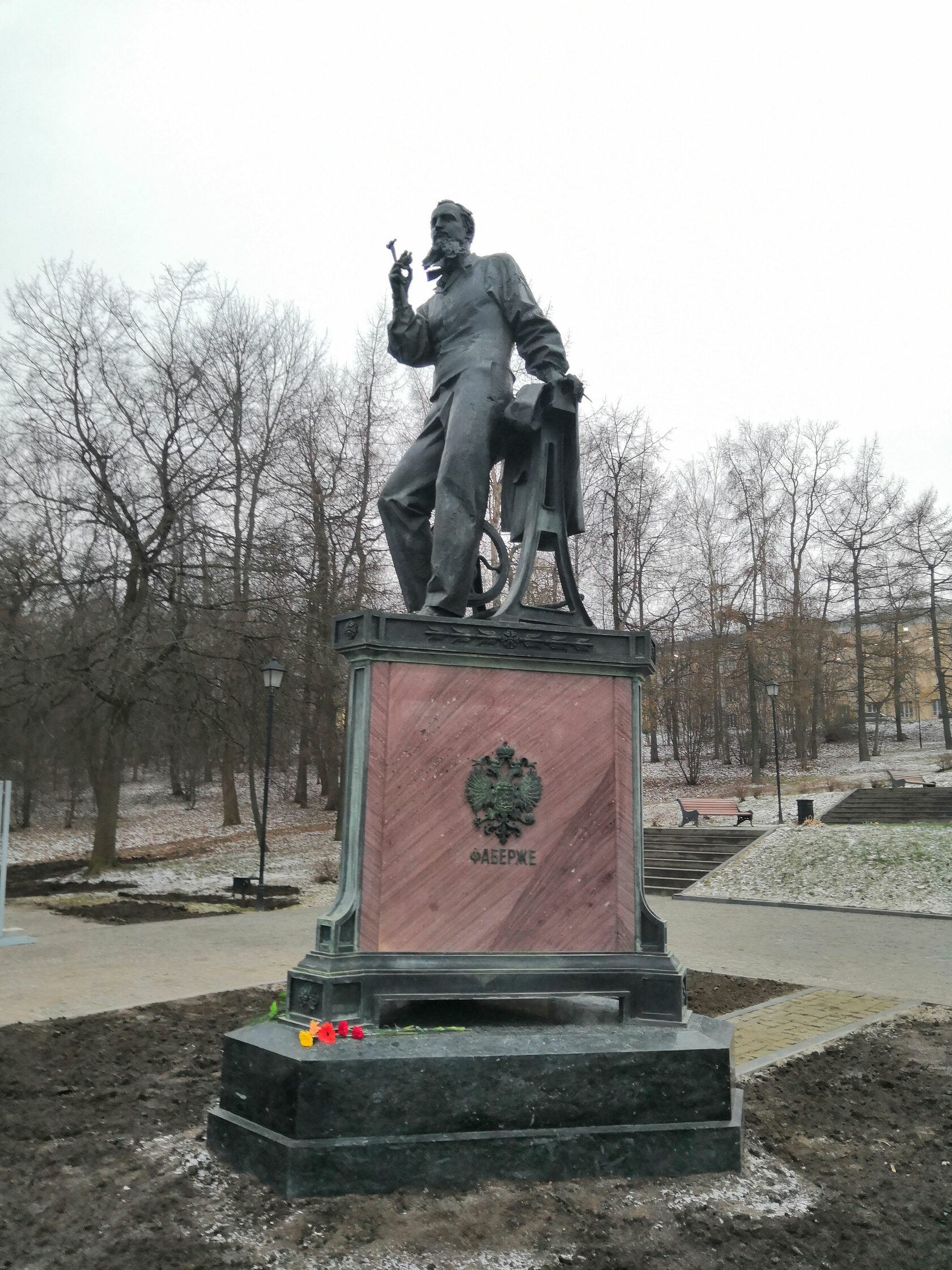 Памятник Михаилу Перхину в Петрозаводске