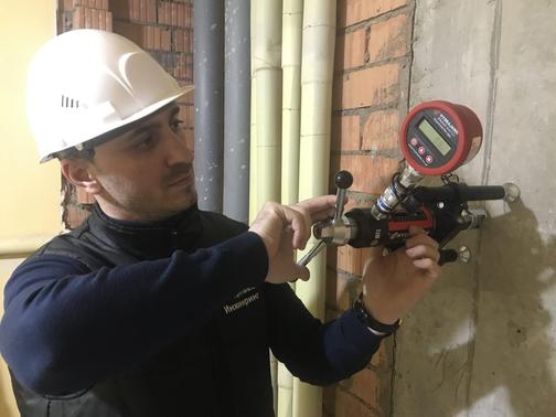 Испытание анкеров, дюбелей и зонтиков на вырыв