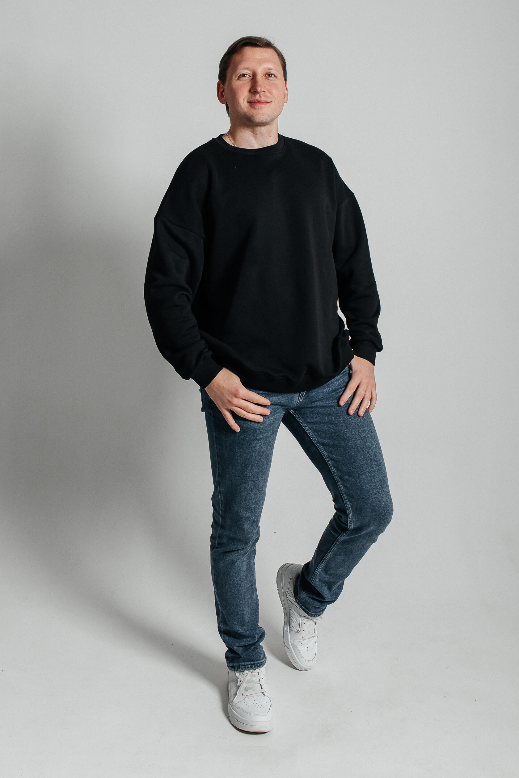 Пошив однотонных толстовок, худи, свитшотов оптом от производителя