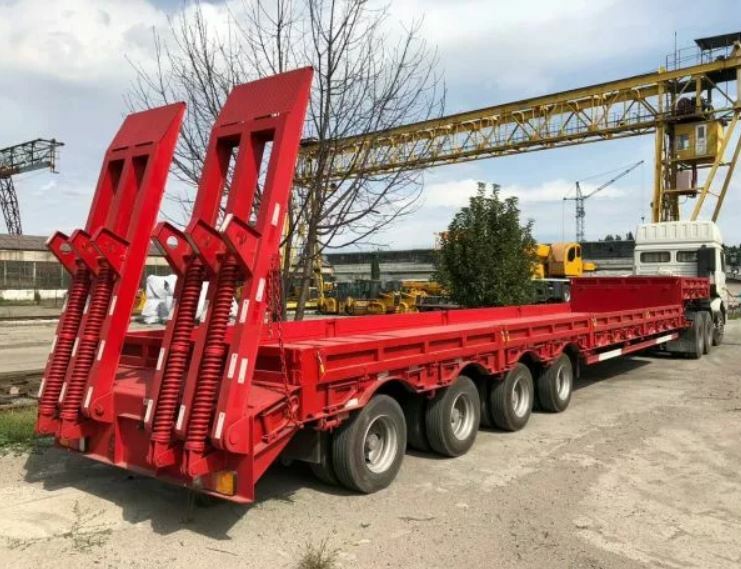 Аренда трала от 130 руб./км в Саратове | ГорСпецТранс – перевозка тралом