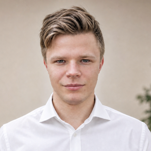 Дмитрий Каратаев