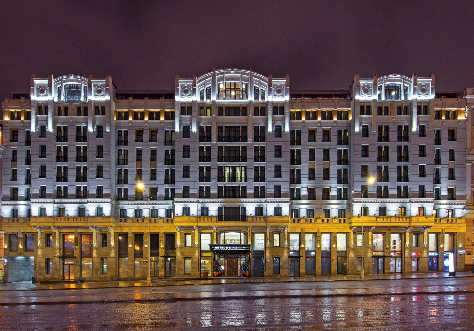 отели и гостиницы москвы