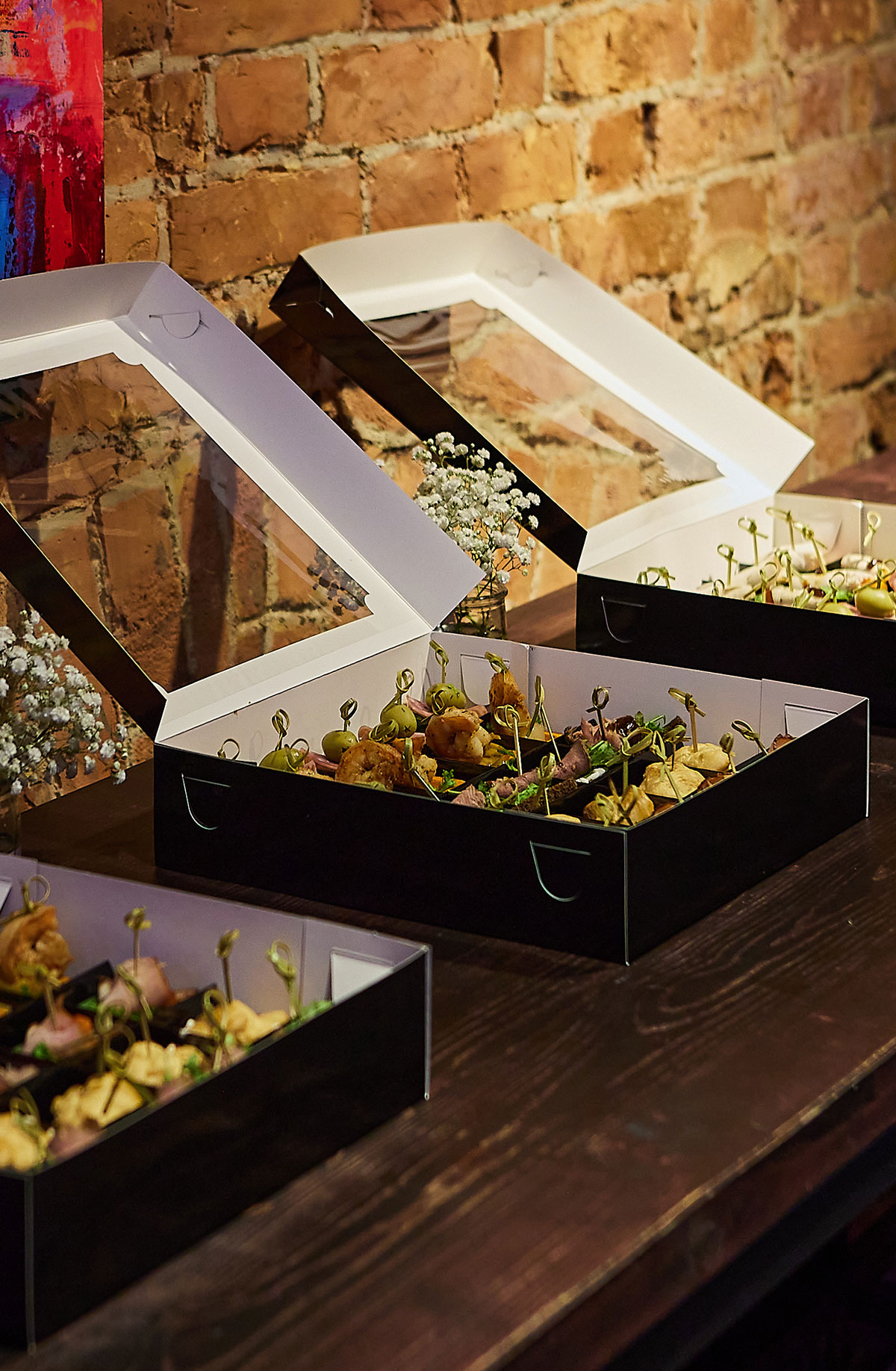 боксы с канапе на шпажках