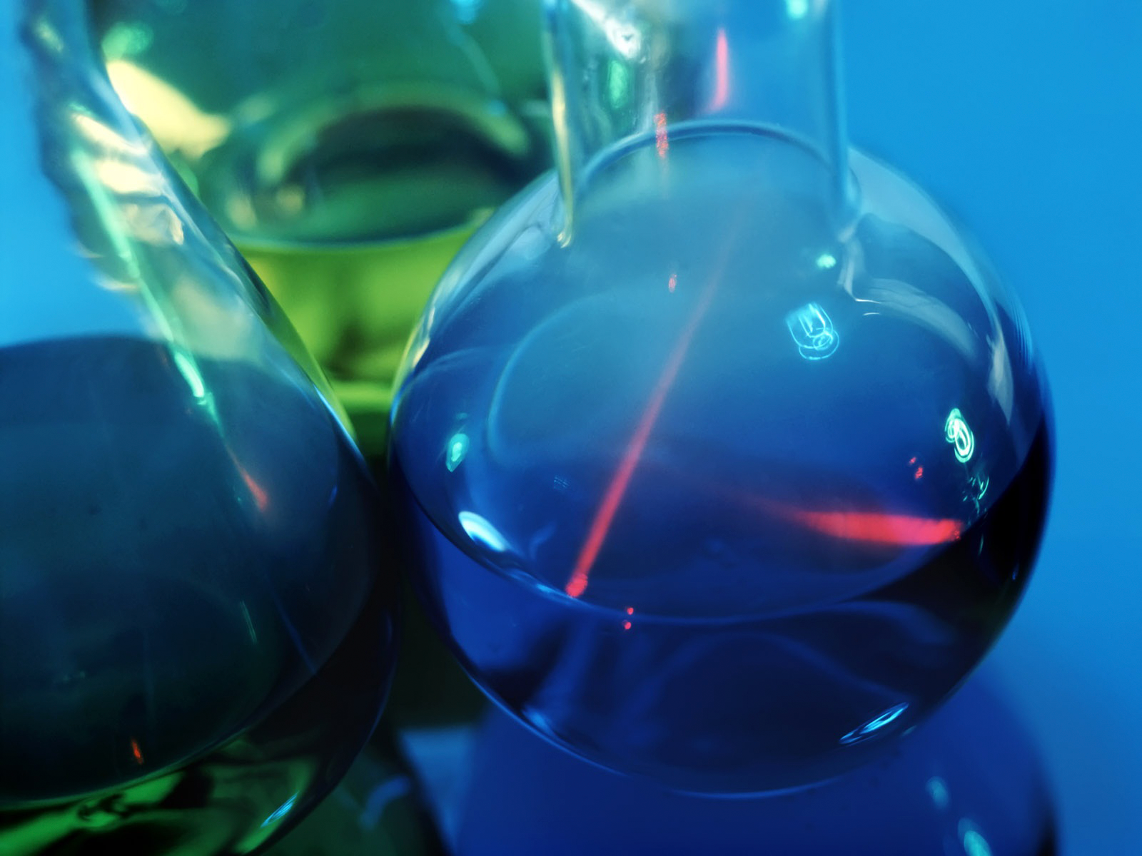 Купить Бутилцеллозольв (бутилгликоль) оптом со склада в Дзержинске