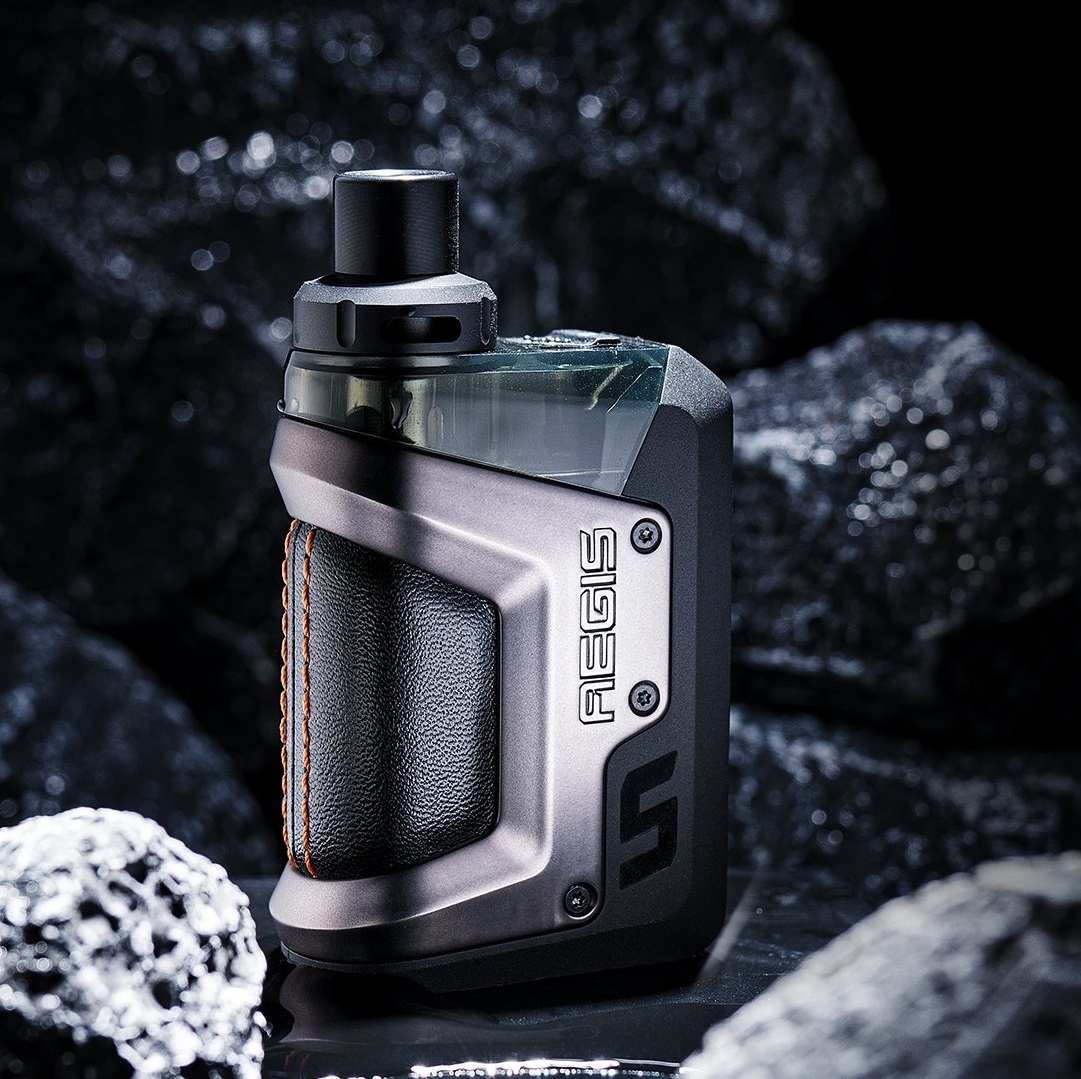 Аешим хиро 1. Аегис 4 вейп. Аегис хиро 2. Аегис хиро 1 красный черный. Geekvape aegis hero.