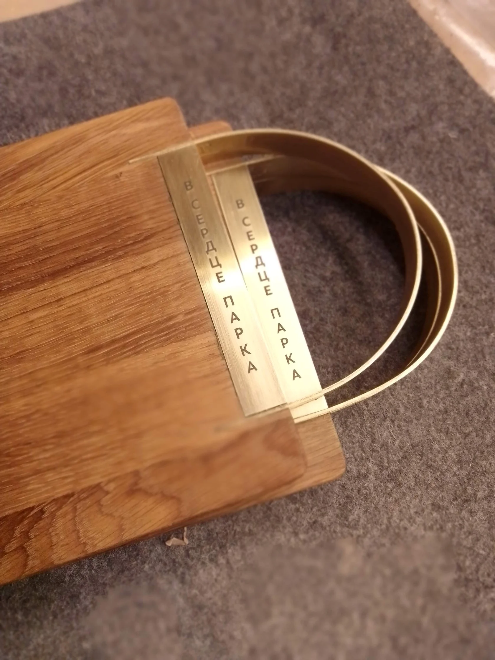 Доска для подачи из дуба