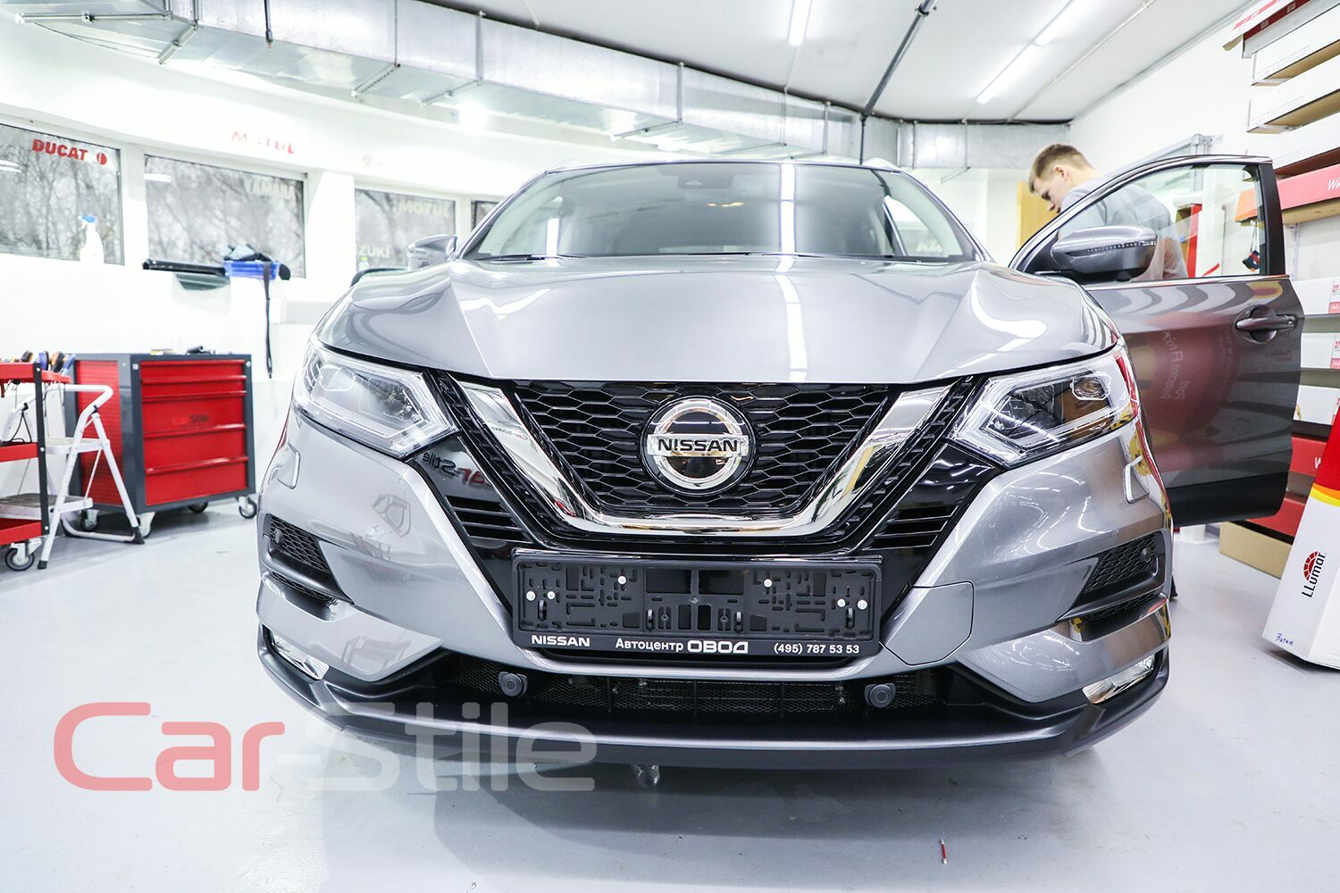 Бронирование передней части кузова Nissan Qashqai 2019 пленкой Llumar