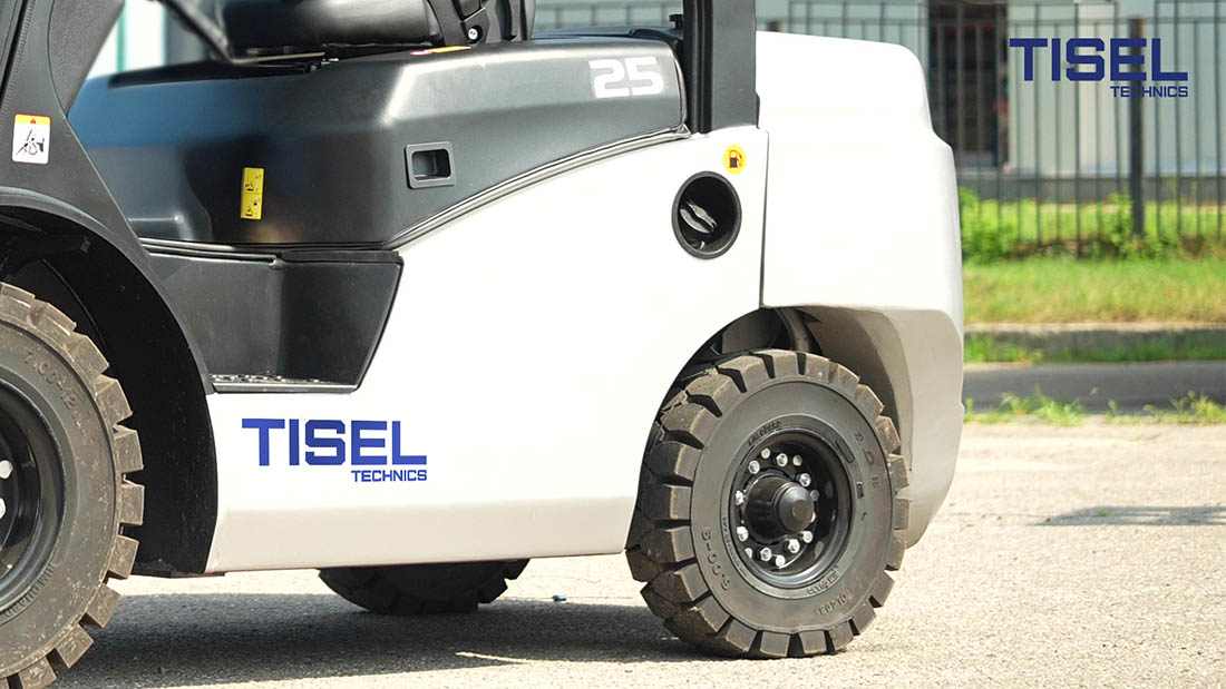 Расход топлива дизельным погрузчиком. Дизельные погрузчики расход топлива. Расход топлива дизельного погрузчика в час. Норма расхода топлива погрузчика дизельного. Сколько дизельного топлива потребляет вилочный погрузчик в час? Что можно сделать, чтобы сн