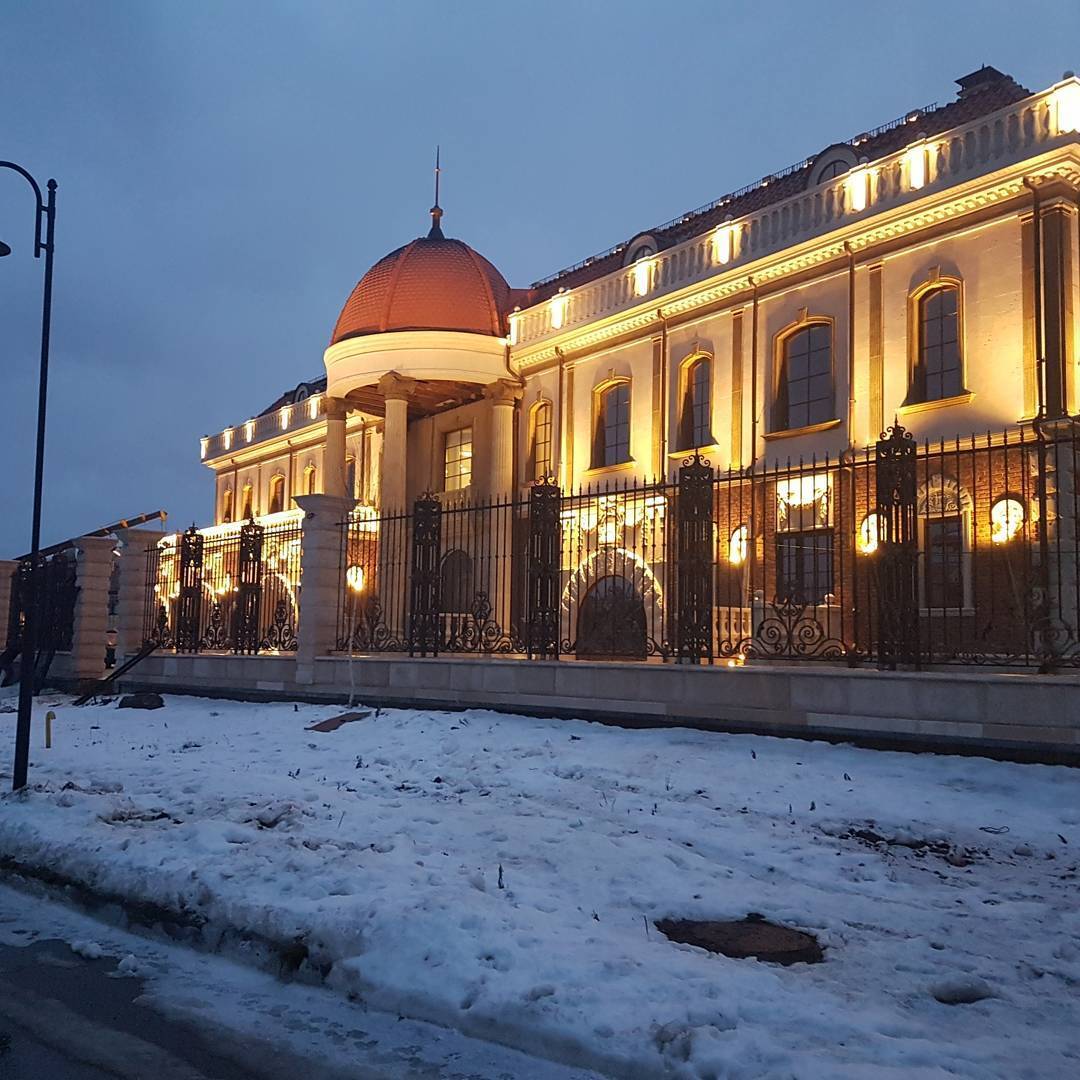 Эксклюзивный кованый забор авторской работы