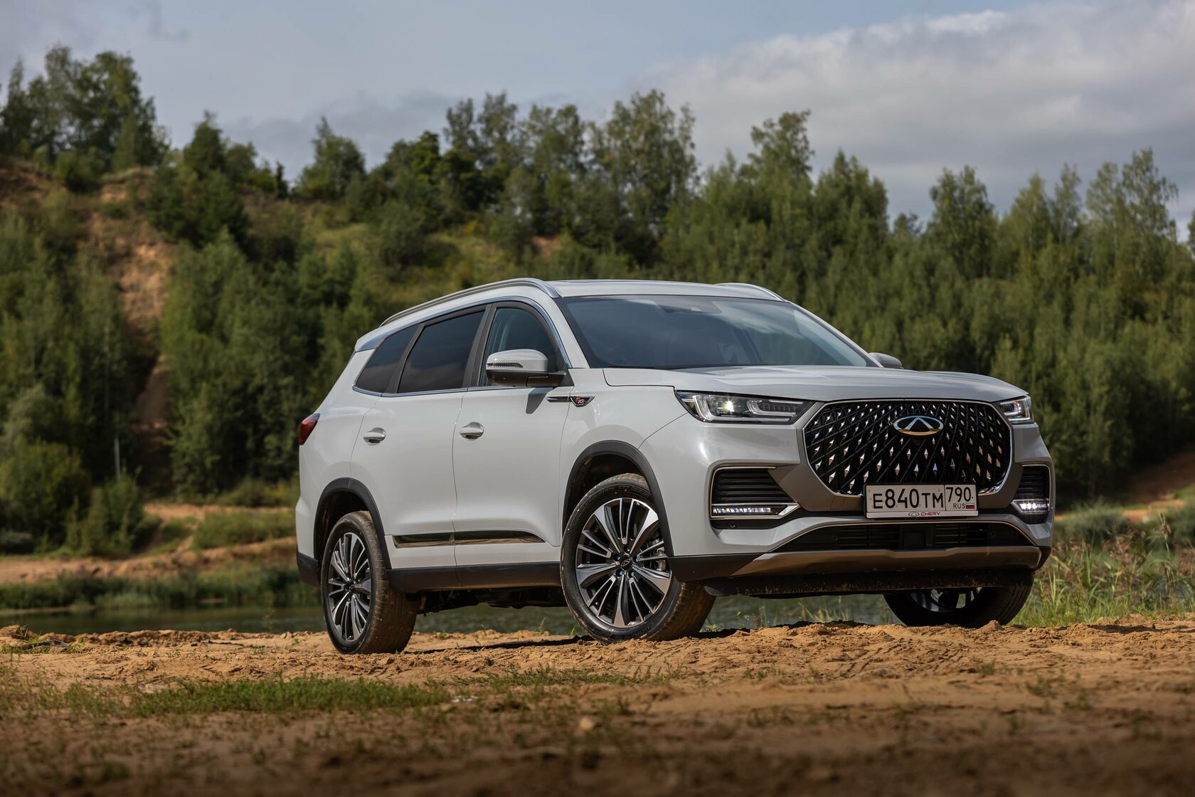 Chery tiggo 8 new. Чери тигго новый 2022. Tiggo 8 new. Обновленный чери тигго 8. Чери тигго 8 2022 года рестайлинг.
