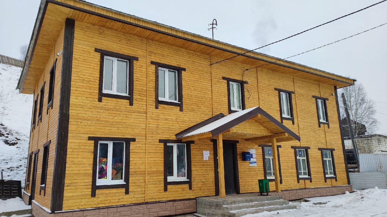 Чусовой гостиница меридиан фото. Чусовой пермский край гостиницы. Чусовой пермский край гостиницы. Гостиницы чусовой пермский. Гостиница чусовская.