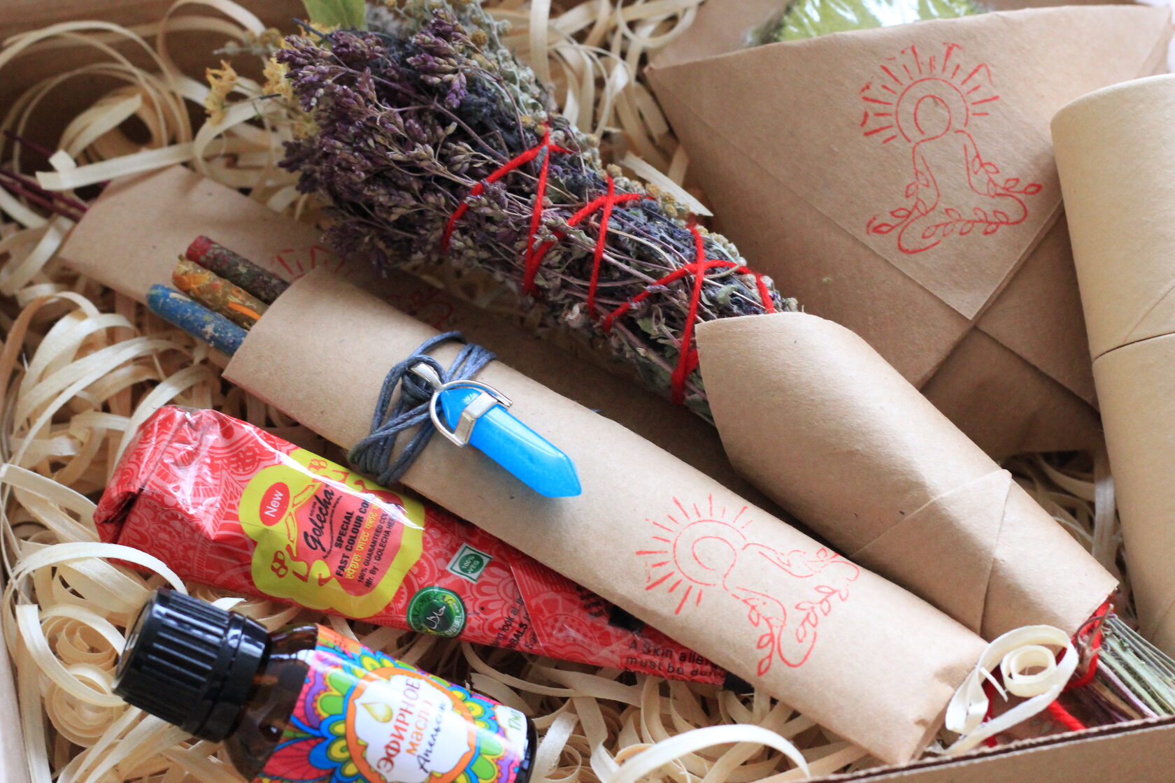 Art Therapy Box EzoBox by peaceinside.me