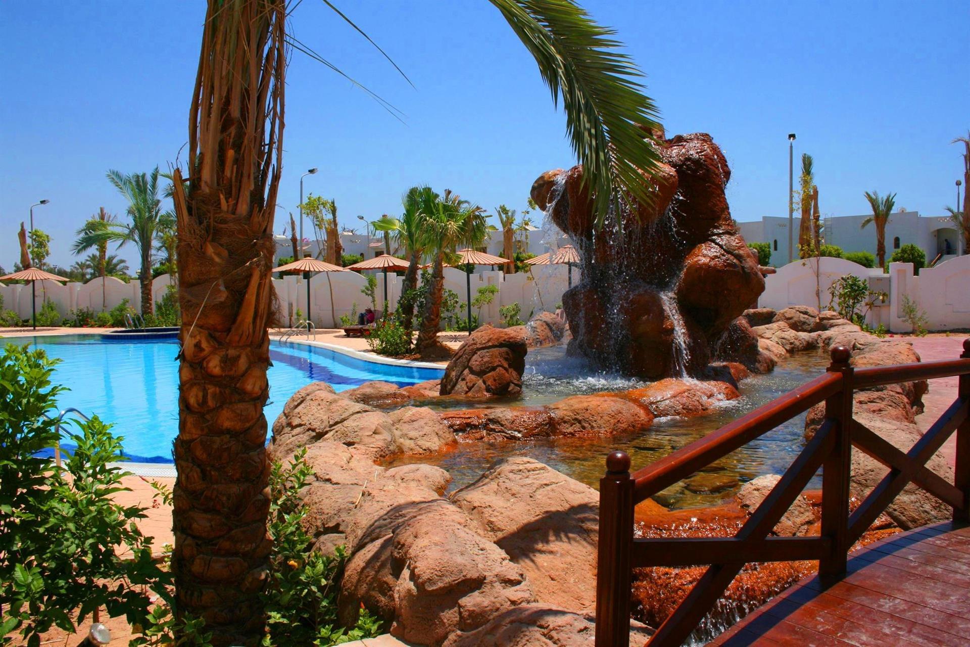 Life resorts coral hills 4. Coral Hills Resort Шарм-Эль-Шейх. Coral Hills Sharm Resort 4*. Coral Hills Sharm el Sheikh 3. Египет отель Корал Хиллс.