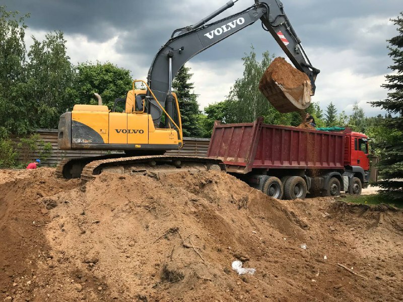 Вывоз грунта самосвалами