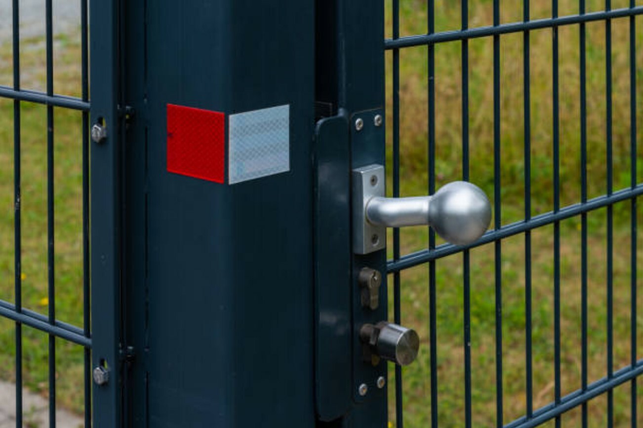 Детали и монтаж противопожарных ворот