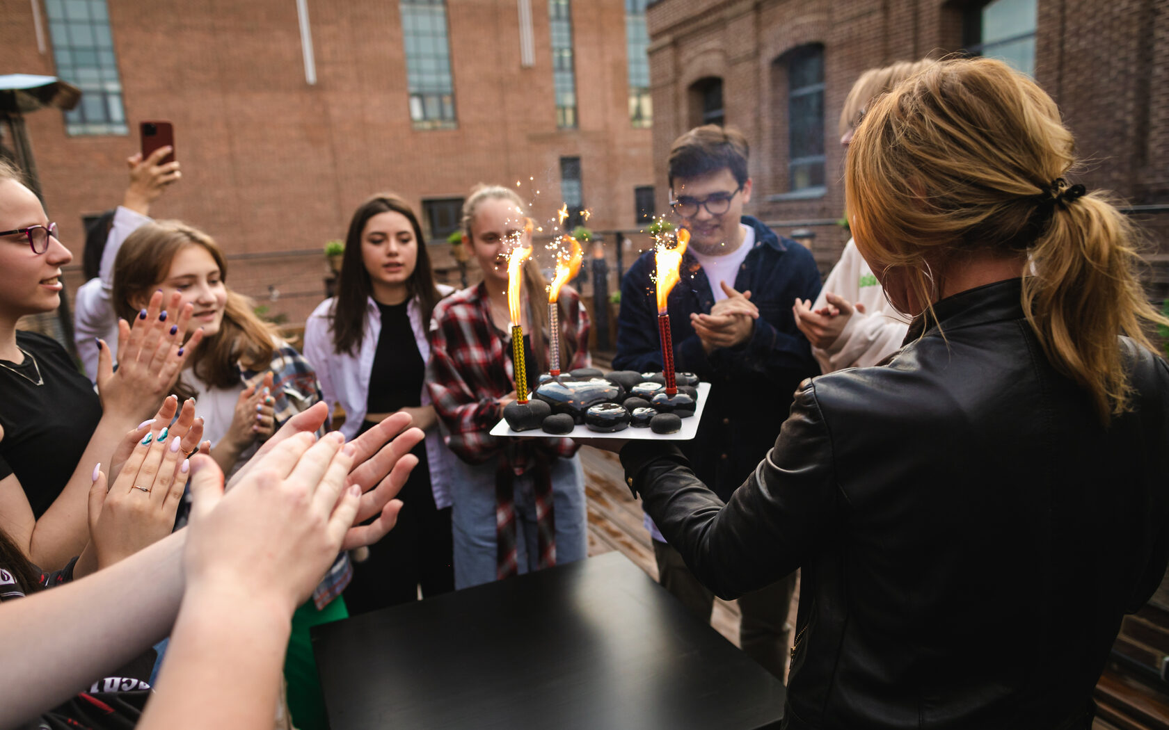 Лофт для дня рождения арендовать в Москве, снять площадку для праздника