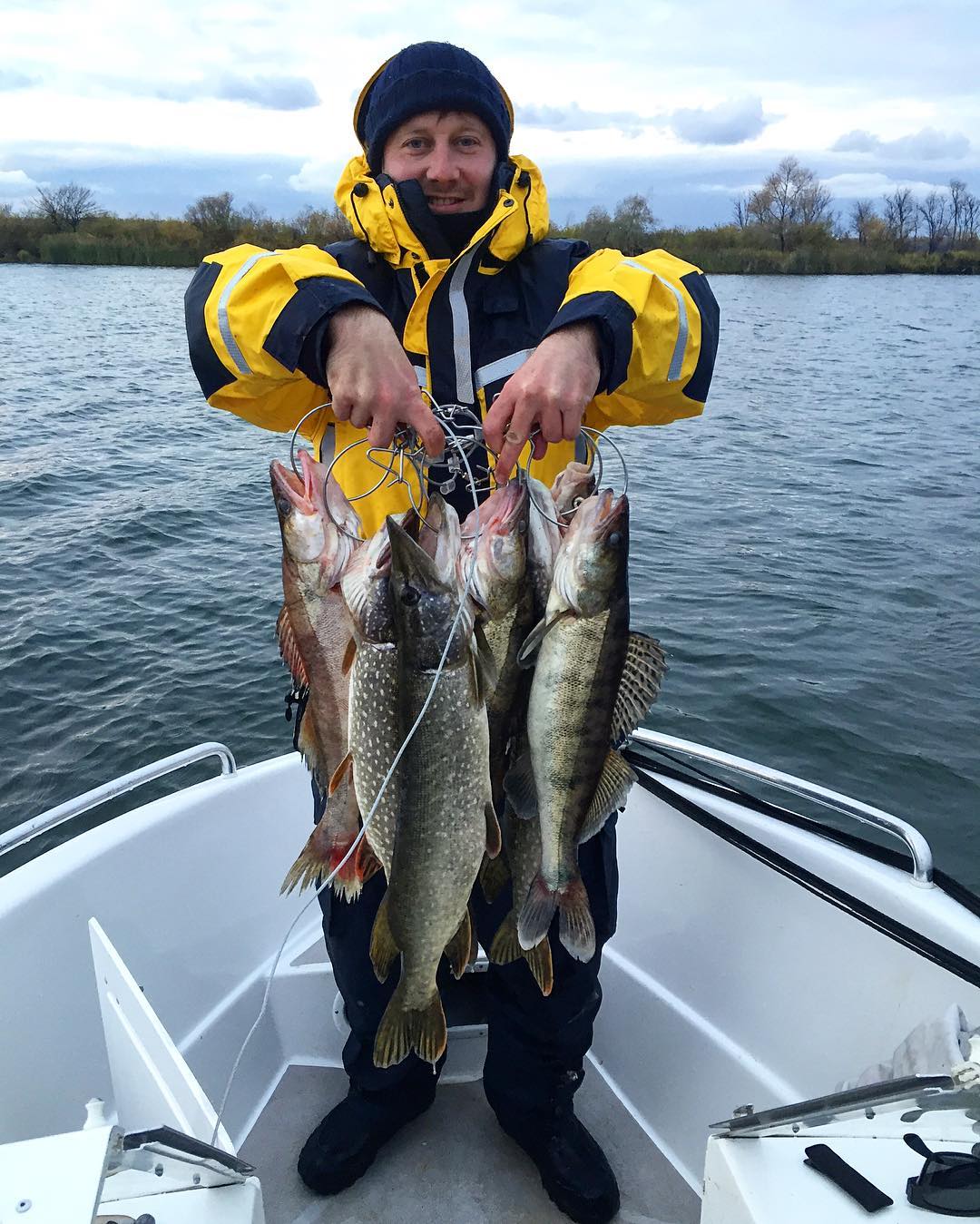 Using a biting activator for winter fishing. Activator biting for winter fishing: a review of the best models and reviews of manufacturers 9 Using a biting activator for winter fishing. Activator biting for winter fishing: a review of the best models and reviews of manufacturers 70
