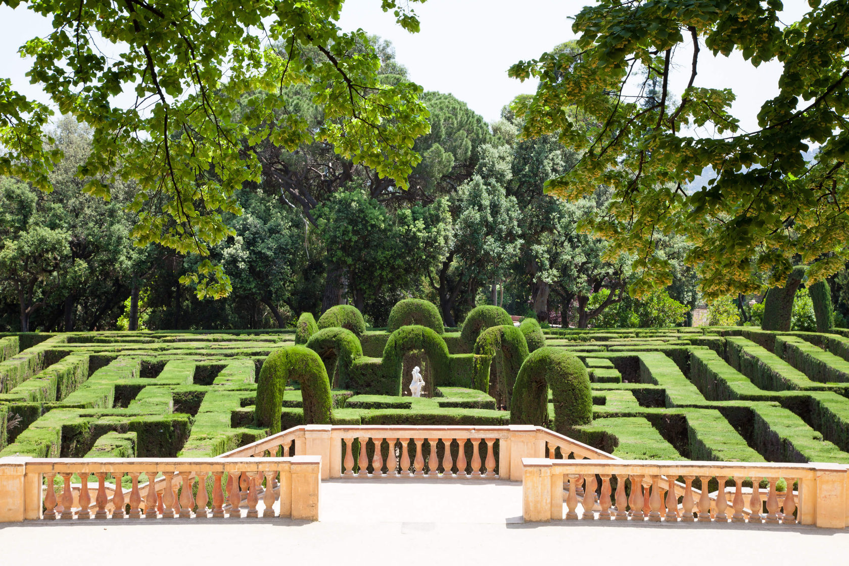 парк лабиринт орта. парк лабиринт миллениум парк. парк барселона horta. парк лабиринт истра. парк барселона horta.