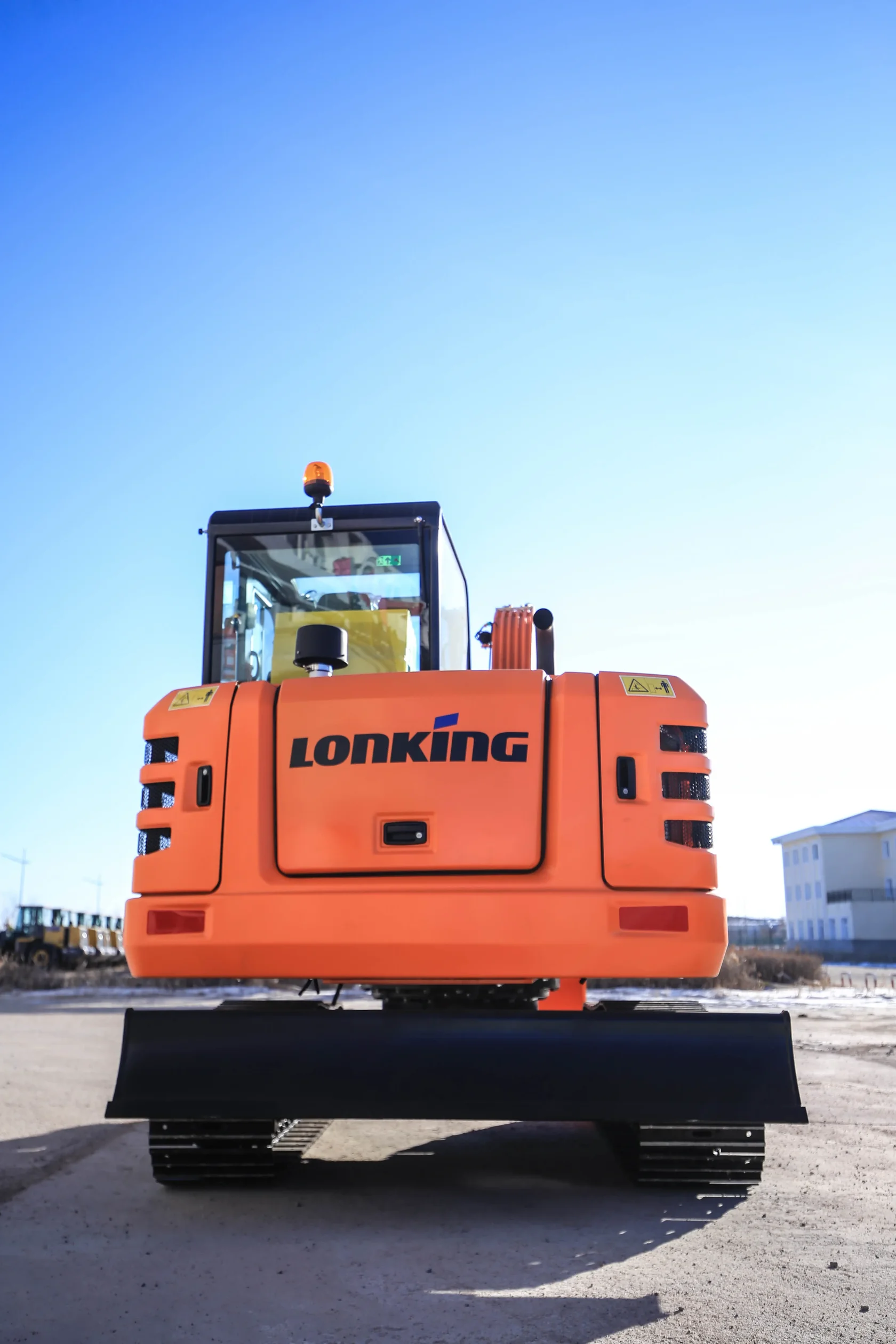 Гусеничный экскаватор LONKING CDM 6060