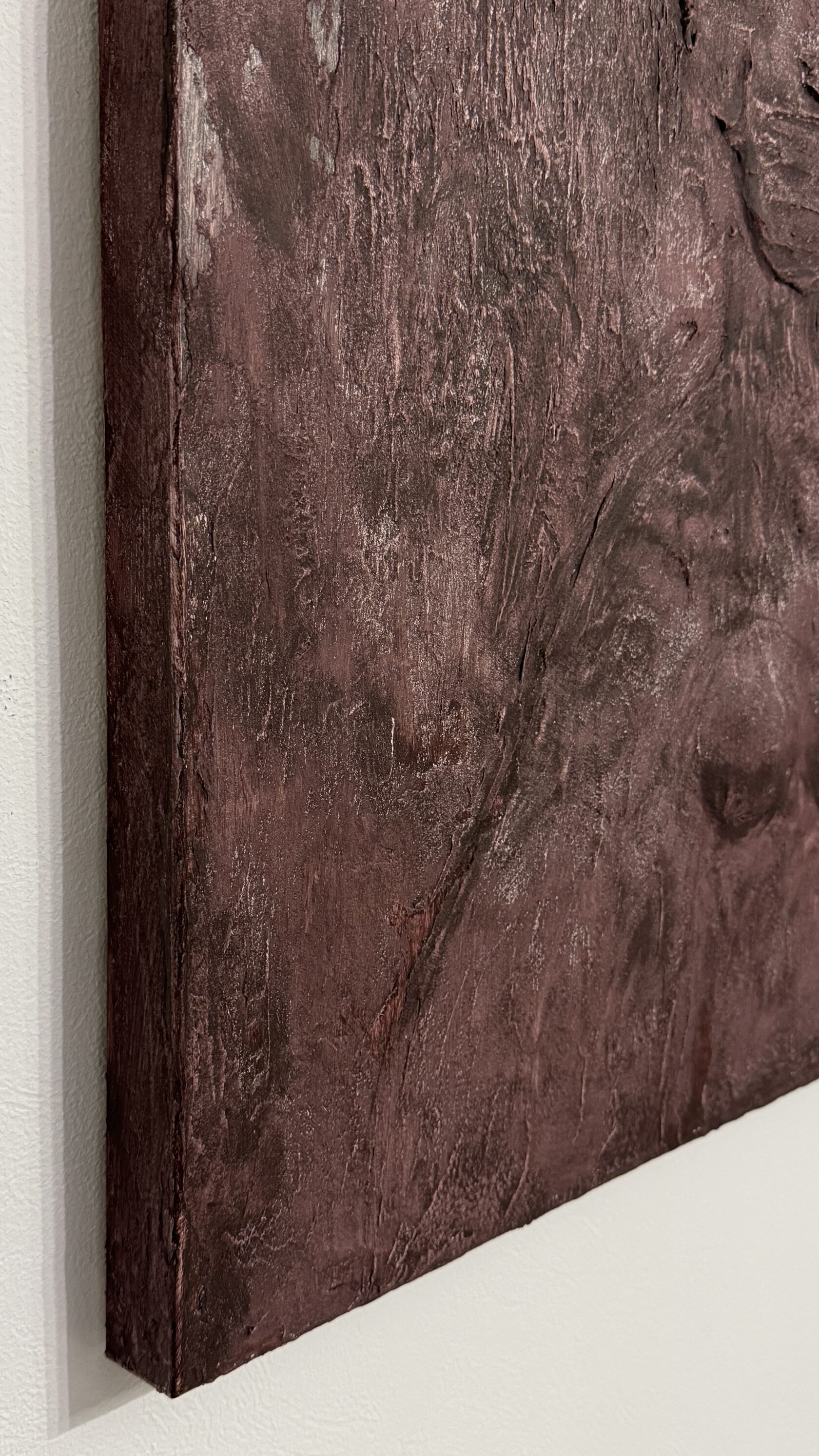 Рельеф картины в близком виде 