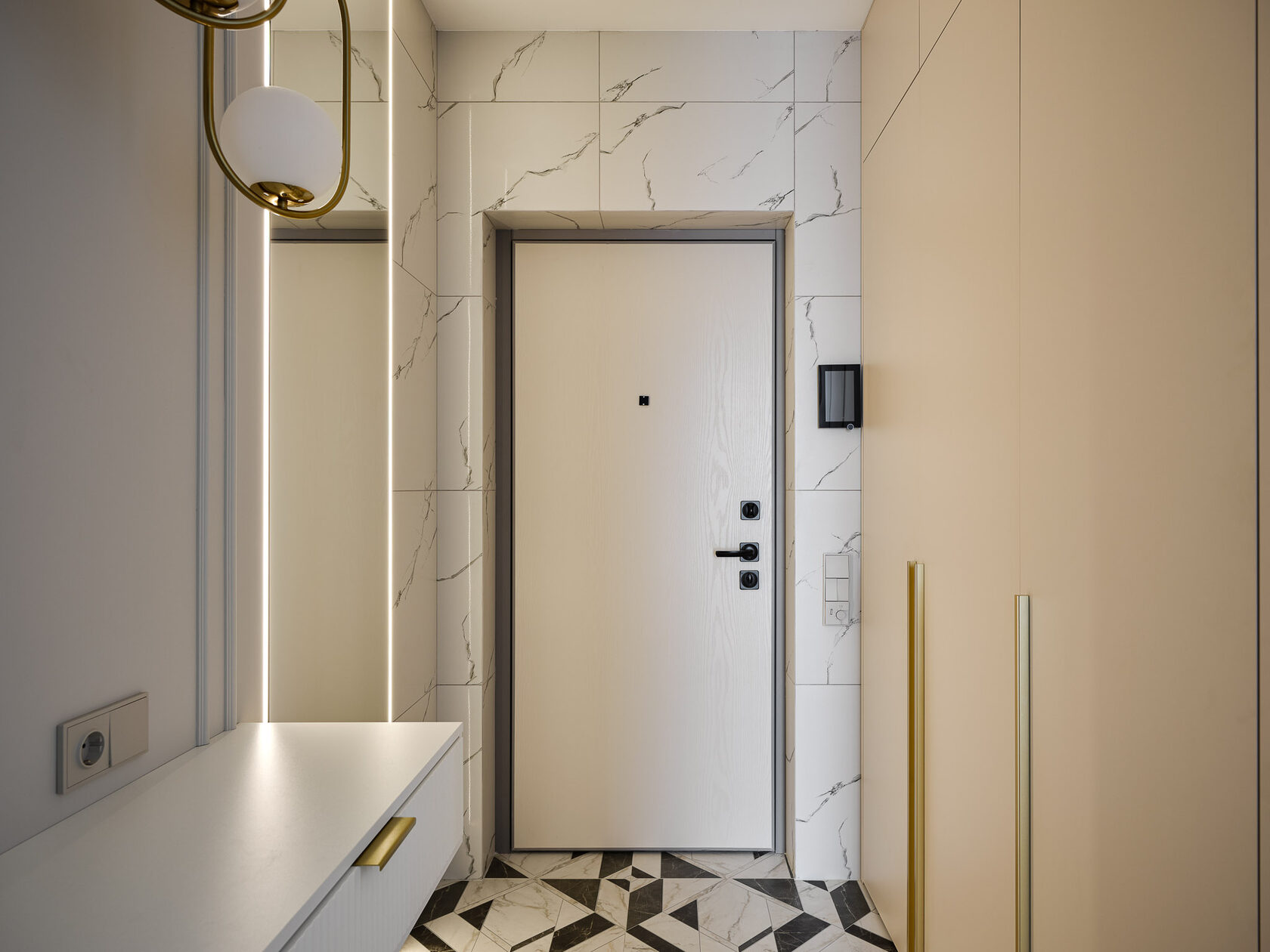 интерьер прихожей в стиле неоклассики 