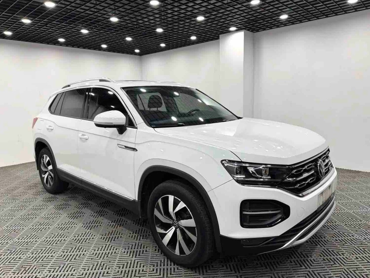 volkswagen tayron из китая