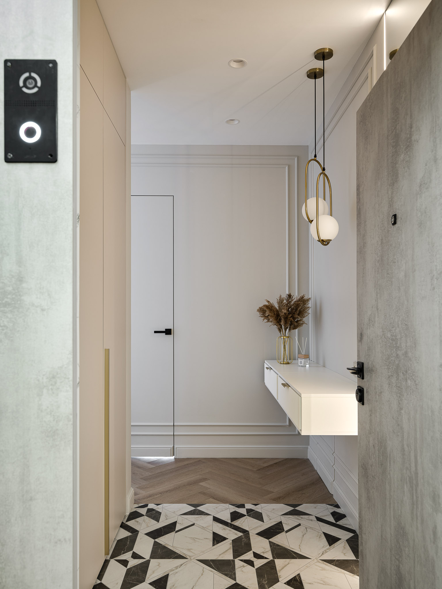 интерьер прихожей в стиле неоклассики 