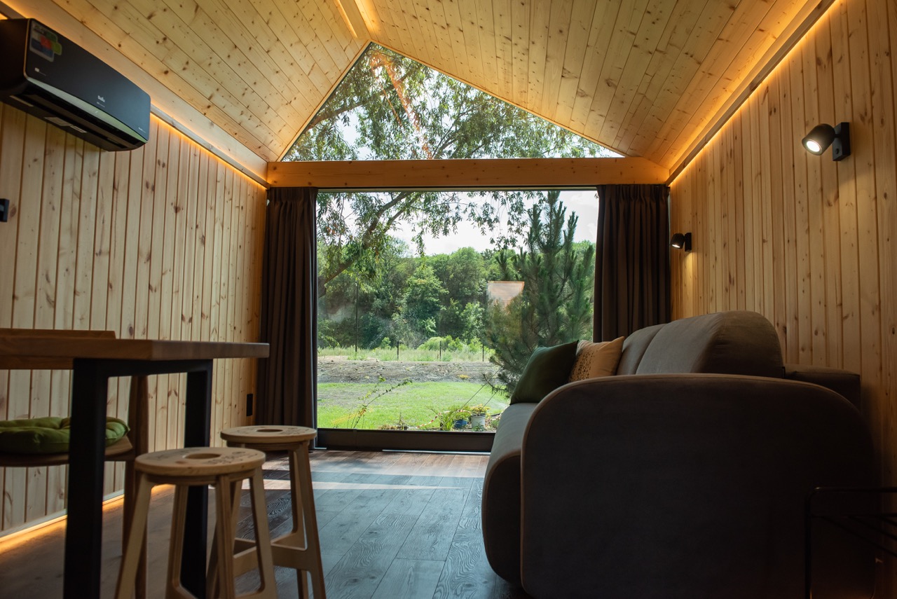 Панорамные окна с видом на природу