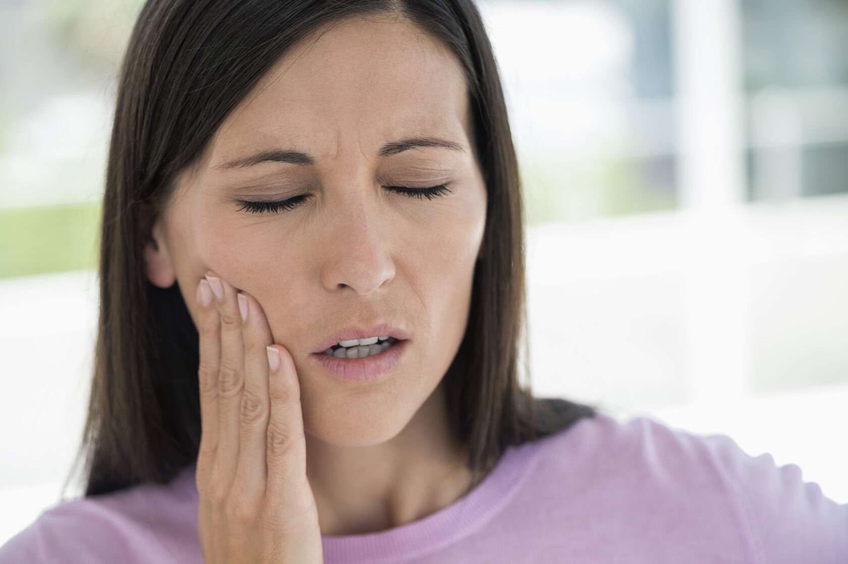 Что делать если ночью сильно болит зуб