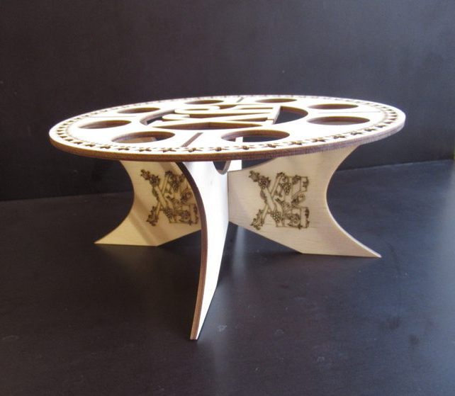 Подставка под яйца 8 штук из фанеры