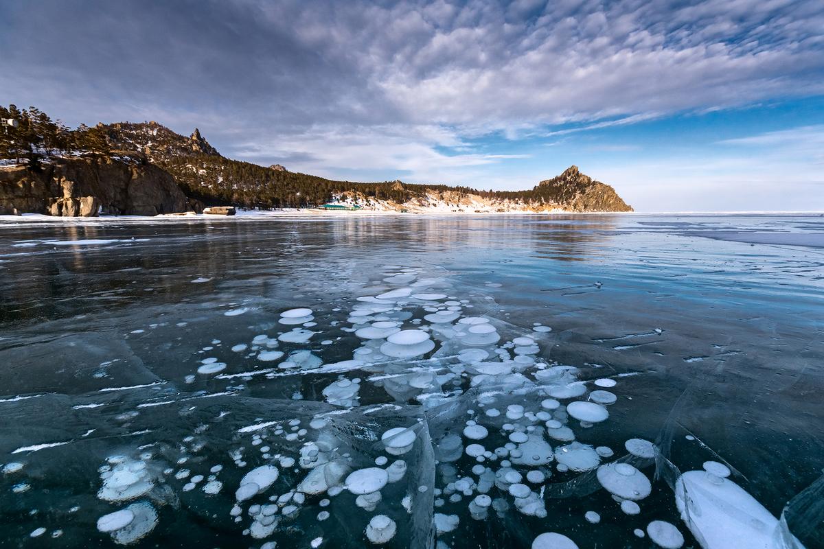 Лёд Байкала бухта Песчаная