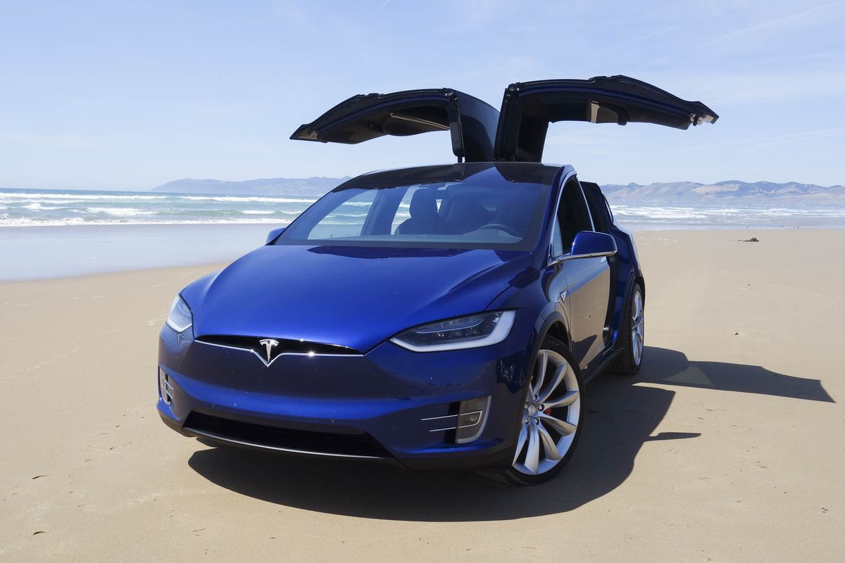 Tesla model x Black