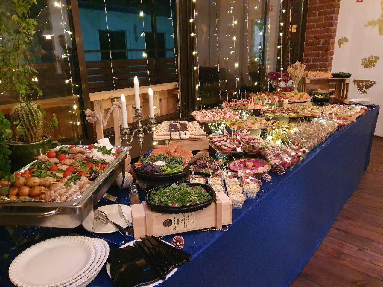 Заказать кейтеринг любого формата на праздник