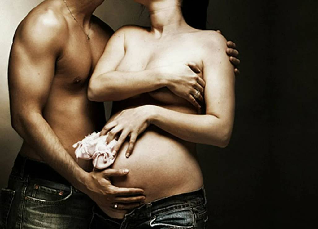 Делдалдарсыз жезөкше Кэтрин Зета-Джонс жыныстық қатынаста