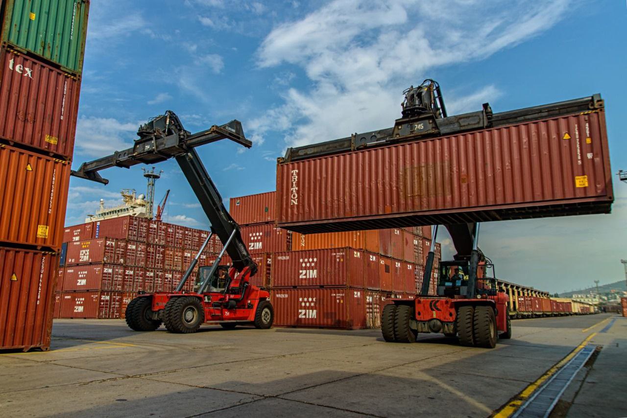 перевозка грузов по России и миру