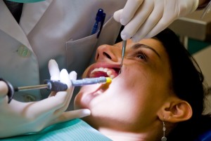 Лечение зубов при нечувствительности к обезболиванию