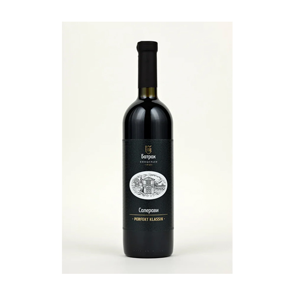 Вино батрак. Батрак Пино Нуар 2019г. Вино ikon Cabernet Franc 2019 1,5. Темпельгоф вино.
