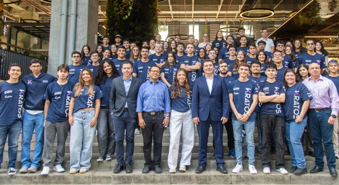 EAFIT y Postobón renuevan su alianza para promover la innovación y el talento joven