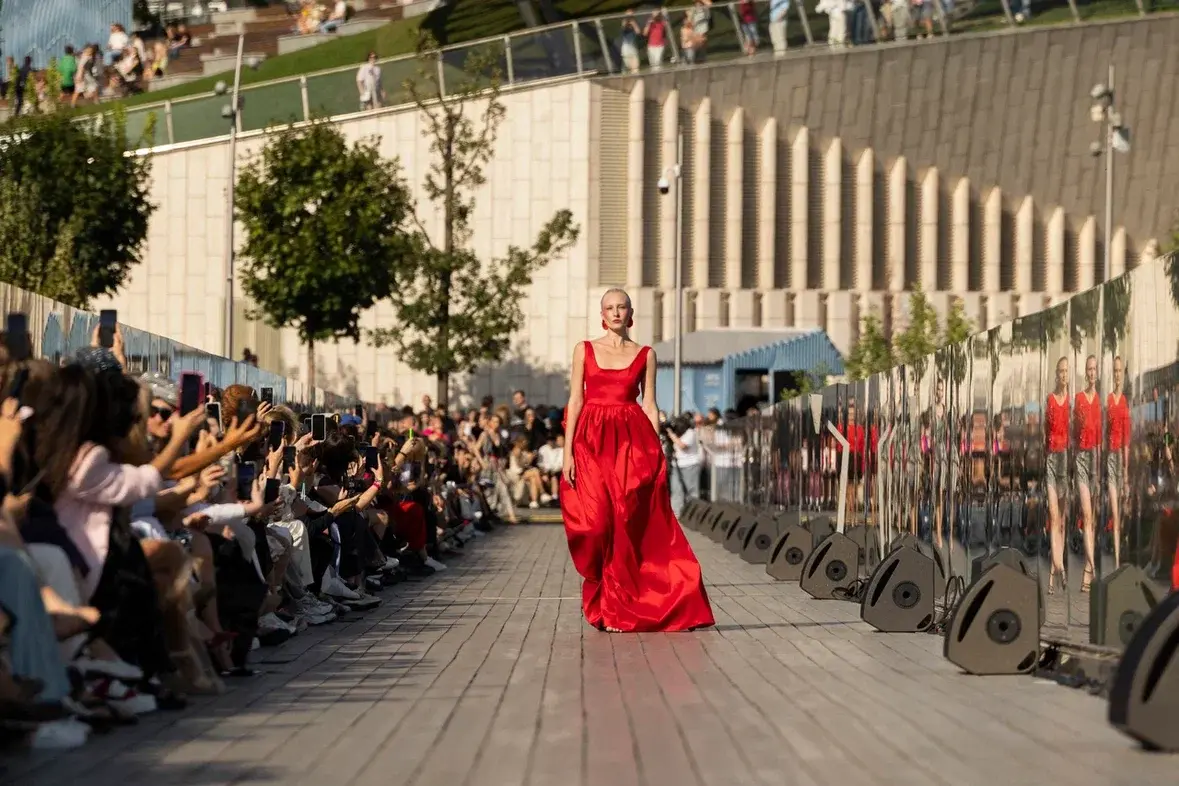 Шестая Московская неделя моды пройдет с показом двухсот брендов