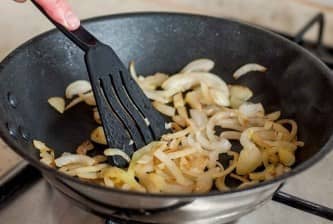 Приготовление ухи из головы и хвоста форели: шаг 6