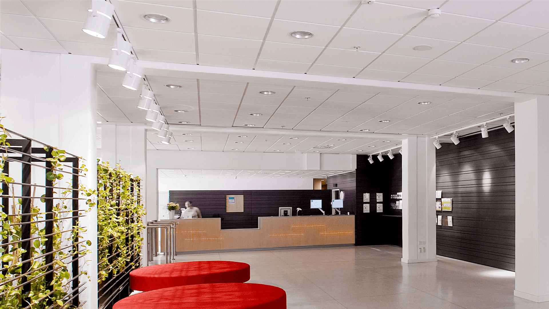 Подвесной потолок на системе T15