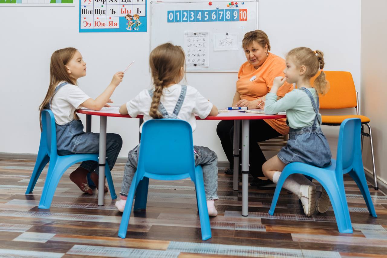 Подготовка к школе в детском центре Ай Да Я