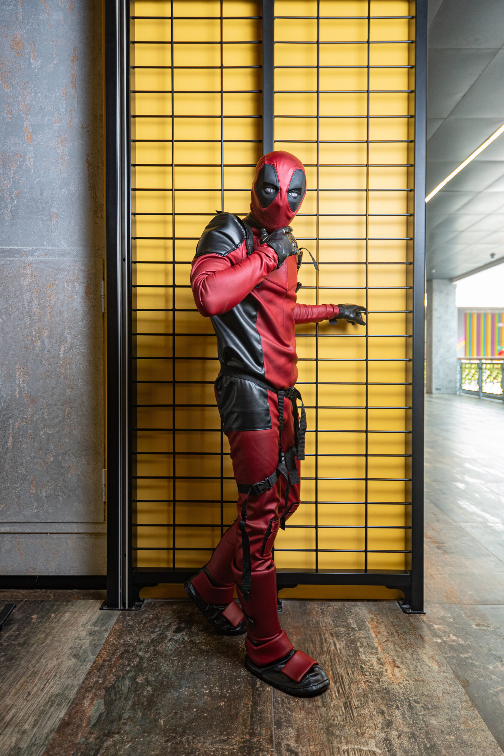 Дэдпул — герой на праздник