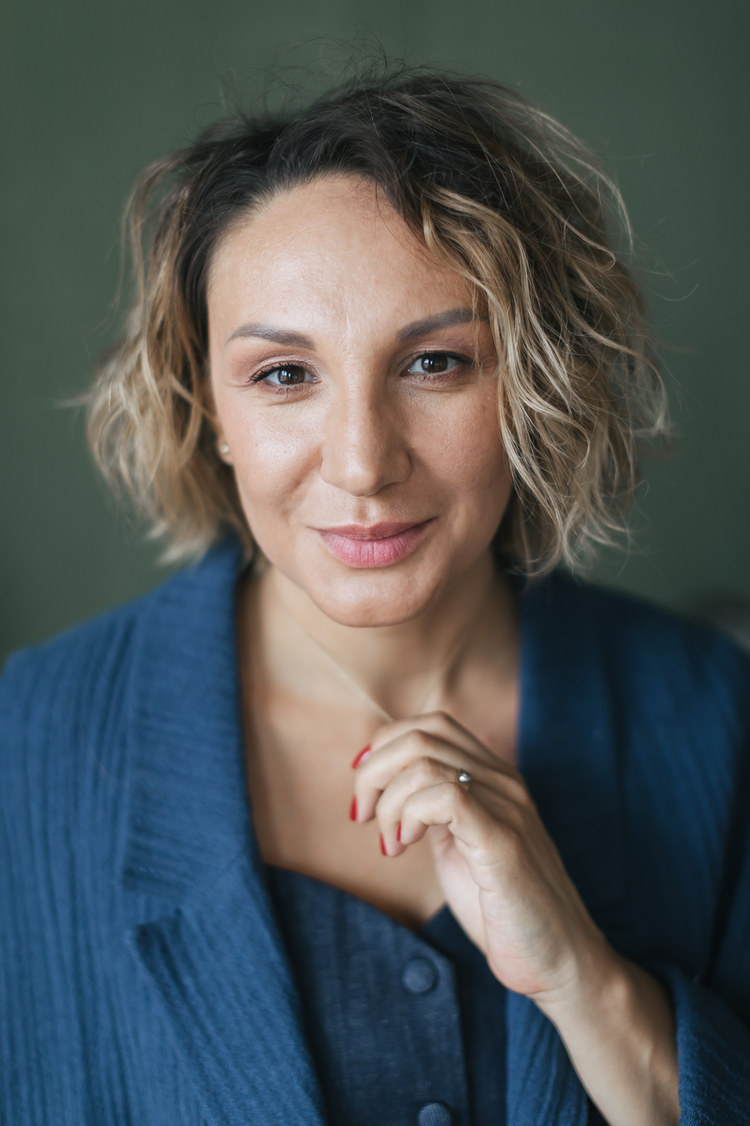 Олеся Бондар консультаціі ТетаХілинг