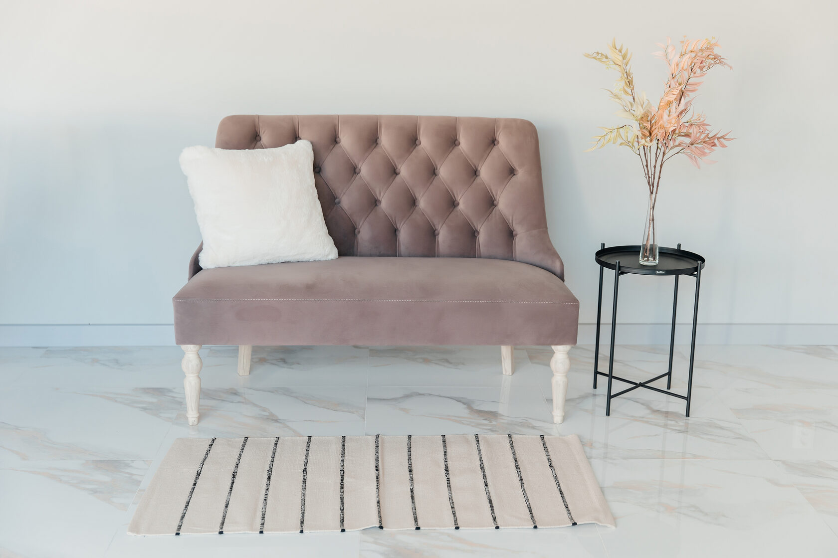 Изготовители мягкой мебели. Сайт мебели диванов шоу рум. Изготовители мягкой мебели. Сокруз мебельная фабрика. Диван в разрезе.