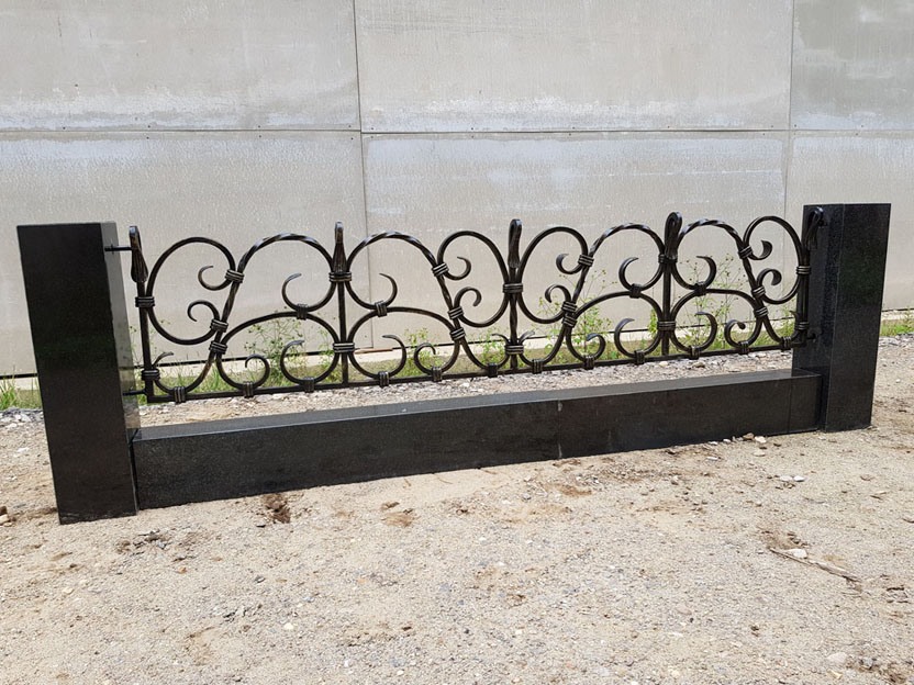 вставка в гранит заказать