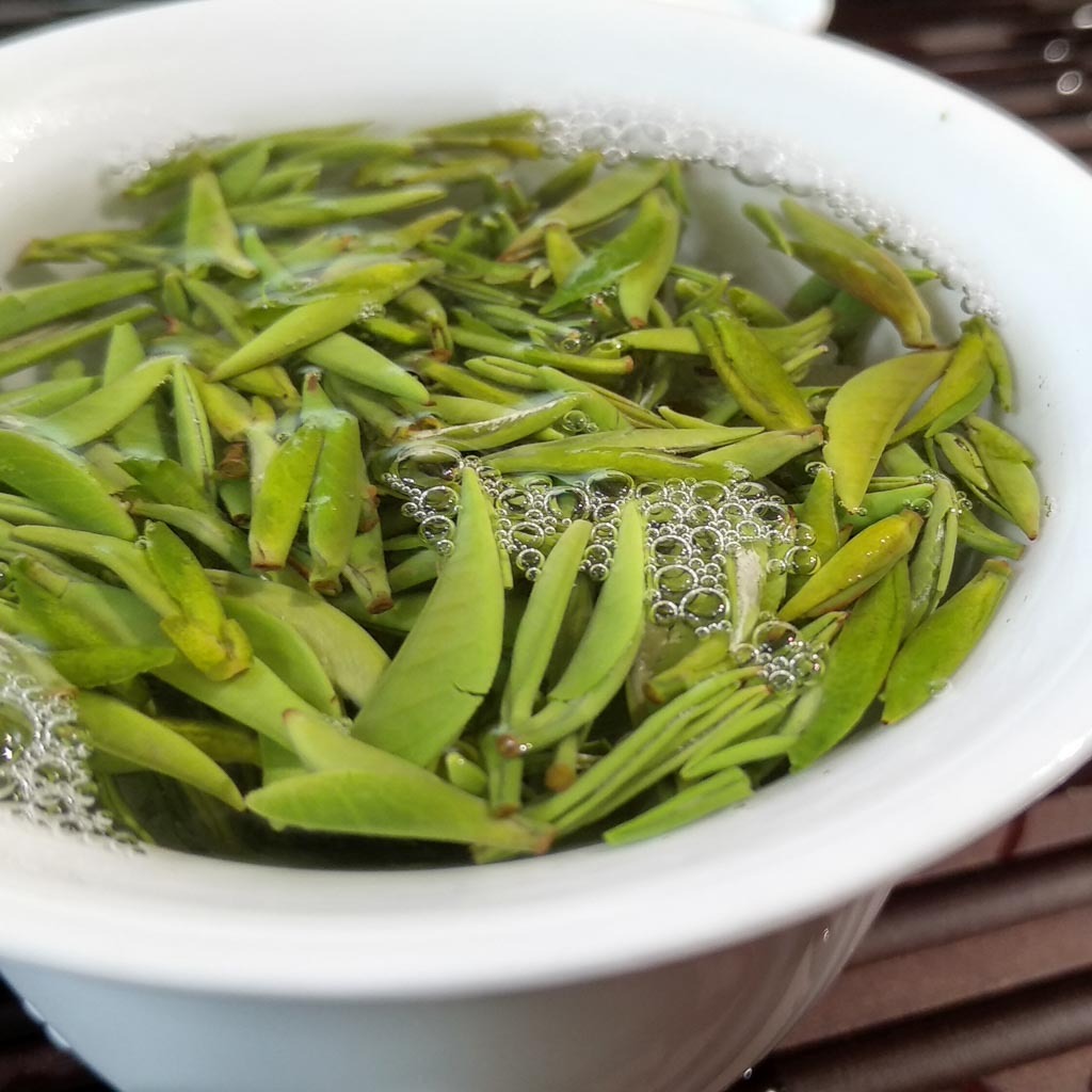 Dry Green Bamboo Leaf tea leaves resembling bamboo leaves